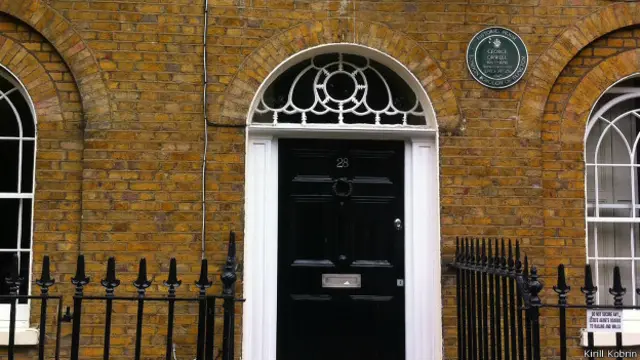 Дом 28 по Кэнонбери -сквэр