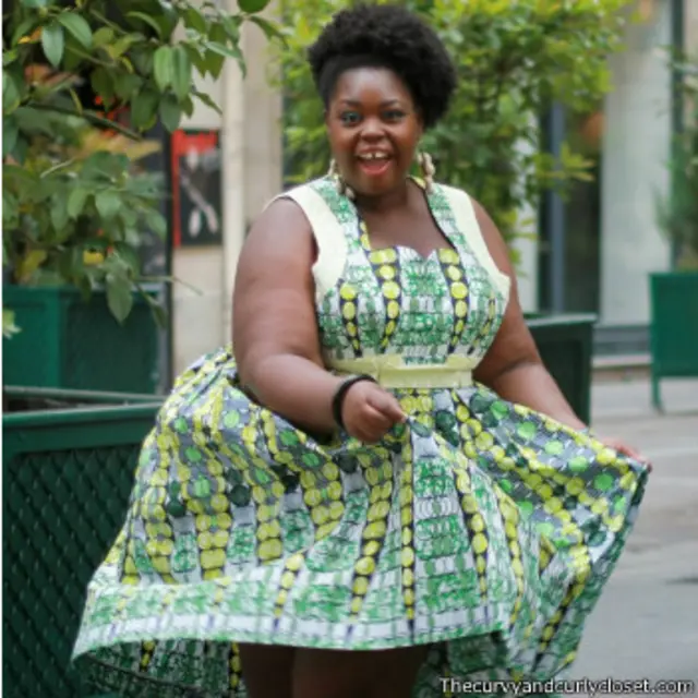 Gealle Prudencio considère le boubou ou le pagne comme étant la base de l'habillement