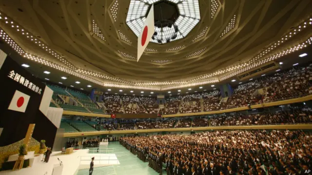 韩国外交部也在周六(15日)下午发表评论,回应昨晚的《安倍谈话》