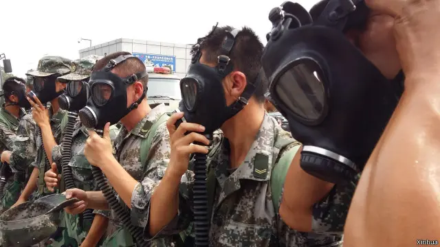 جائے حادثہ پر کیمیکل جنگ کے خلاف لڑنے والے فوجی پہنچ گئے ہیں