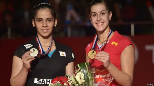 साइना नेहवाल और कैरोलिन मारिन