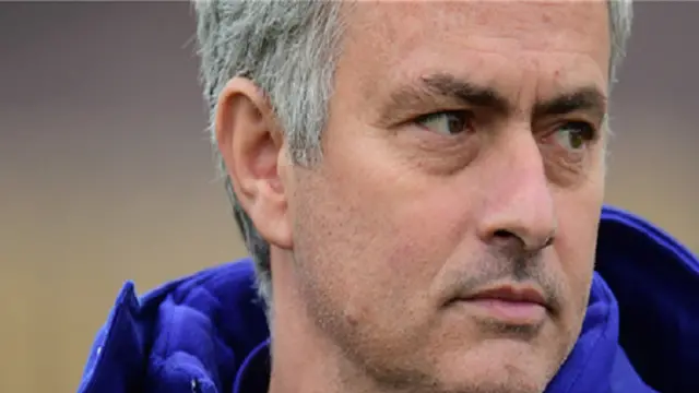 مورينيو يعول على الفوز في مباراة مانشستر سيتي الأحد لتحسين وضع فريقه بعد تعادله في المباراة الأولى أمام سوانزي