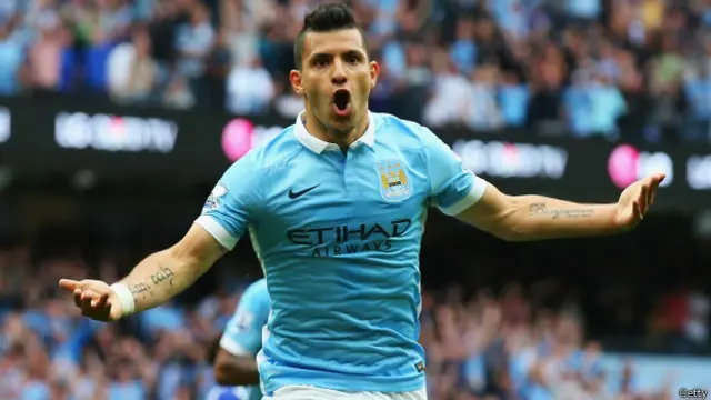 مانچسٹر سٹی کی جانب سے پہلا گول کھیل کے 32ویں منٹ میں سرجیو اگویرو نے کیا