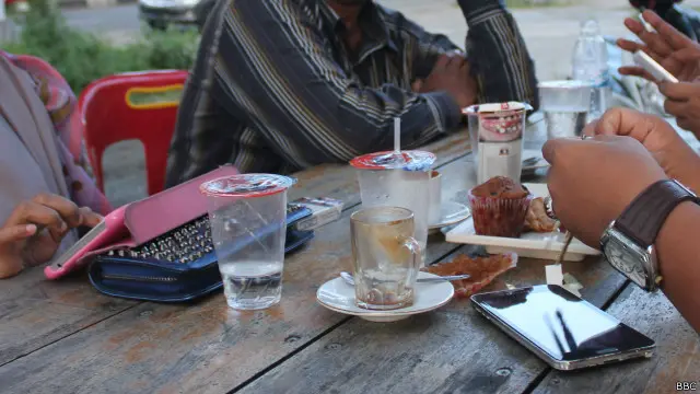 Bukan rahasia lagi isu soal korupsi di Aceh ini sudah menjadi pembicaraan di berbagai kedai kopi yang menjamur di kota Banda Aceh.