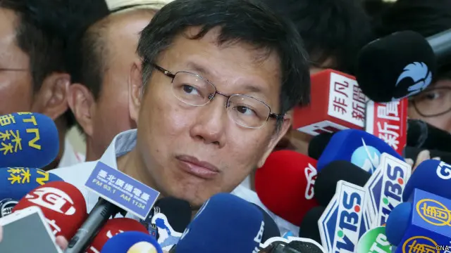 针对大陆旅行社推出“泛蓝8县市旅游”，柯文哲表示“台湾是一体的”。