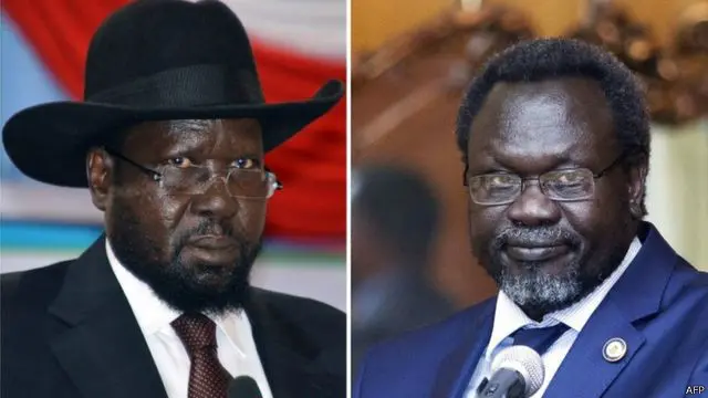 مشار (على اليمين) يقود معارضة مسلحة ضد الرئيس كير منذ 2013.