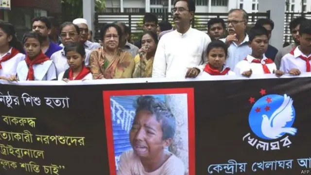 لاش کے معائنے سے معلوم ہوا ہے کہ 13 سالہ لڑکے کو مختلف قسم کے 64 زخم آئے تھے