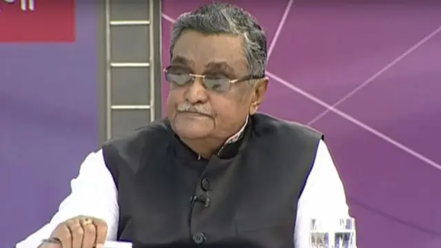 স্থানীয় সরকারমন্ত্রী খন্দকার মোশাররফ হোসেন।