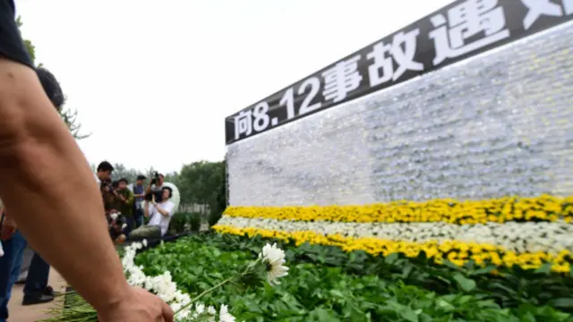 中国副总理张高丽再次作出指示,要求彻查事故原因,不放过任何一个线索,不放过任何一个涉嫌违法的人。(资料图片)