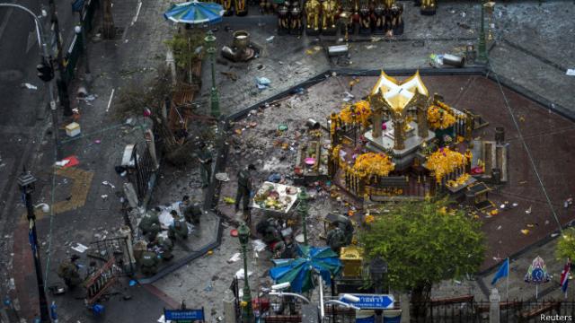 Взрыв прогремел у индуистского храма Эраван в центре Бангкока