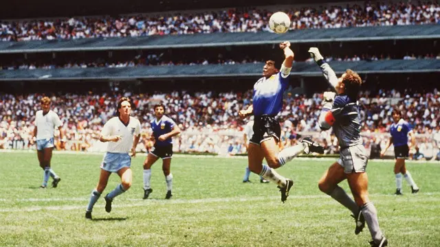 میراڈونا کے بارے میں کہا جاتا تھا کہ ’ان کے ہاتھ پر بھی خدا کی رحمت تھی‘