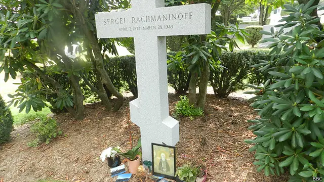Могила Сергея Рахманинова на кладбище Кенсико