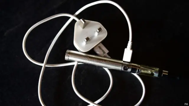 Электронная сигарета и зарядное устройство