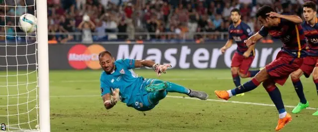 أحرز بيدرو هدف الفوز لبرشلونة في مرمى إشبيلية في نهائي كأس السوبر الأوروبي 