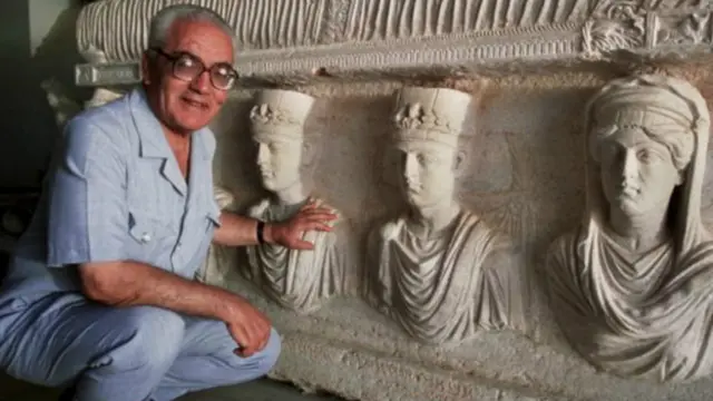 Chuyên gia khảo cổ Assad làm công việc bảo tồn Palmyra trong hơn 40 năm