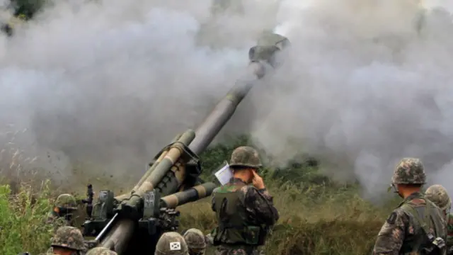 韩国向朝鲜发炮还击