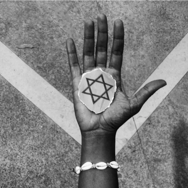 Fotografía del artista plástico Moisés Patricio