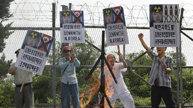 مخالفان حکومت کره شمالی در مرز کره جنوبی با آن کشور