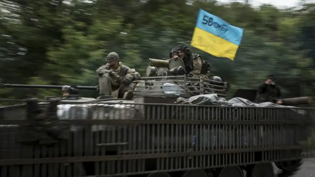 Сине-желтый флаг