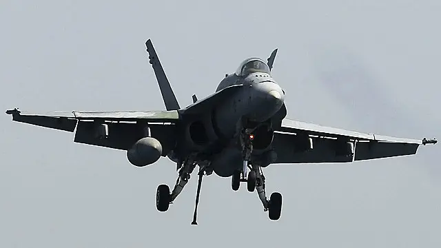 Pesawat tempur AS mengawal jet tempur Rusia keluar dari kawasan di semenanjung Korea.