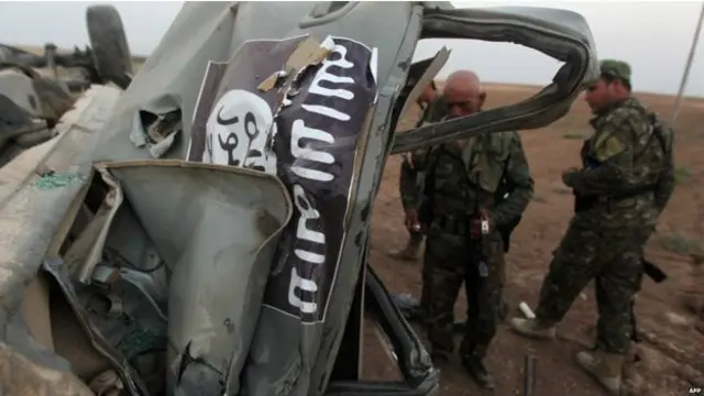 美军的空袭帮助库尔德部队从伊斯兰国民兵手中夺回了伊拉克北部的大部分地区