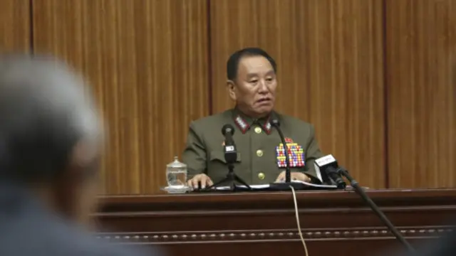 اطلاعات ہیں کہ کِم یانگ چول جو انٹیلیجنس اور کوریا کے دونوں حصوں کے درمیان تعلقات کے ذمہ دار تھے انھیں جولائی میں ایک ماہ کے لیے دوبارہ تعلیم حاصل کرنے کے لیے بھجوا دیا گیا