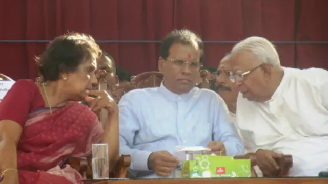 සාම්පුර් කරා ගිය දේශපාලන නායකයන්