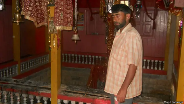 नूर मोहम्मद, कश्मीर