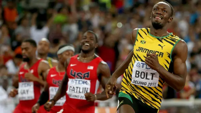 فائنل ریس میں سخت مقابلہ دیکھنے کو ملا اور سونے اور چاندی کے تمغے کے حقداروں کا فیصلہ فوٹو فنش کے ذریعے کیا گیا۔