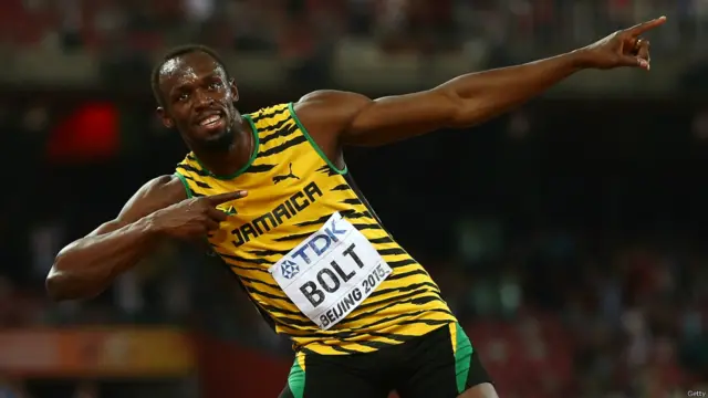 چین کے شہر بیجنگ میں جاری عالمی ایتھلیٹکس مقابلوں میں مردوں کے سو میٹر کی دوڑ مشہور ایتھلیٹ اور اولمپک چیمپیئن جمیکا کے یوسین بولٹ نے جیت لی ہے۔