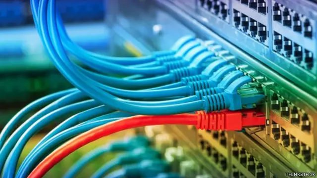 تبقى المخاوف من أن وكالات الاستخبارات ستجد طريقا لاختراق المراسلات المشفرة