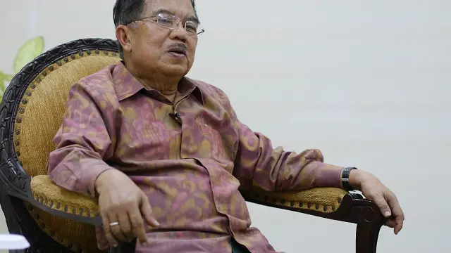 Phó Tổng thống BBC Indonesia trả lời câu hỏi của độc giả BBC Tiếng Việt