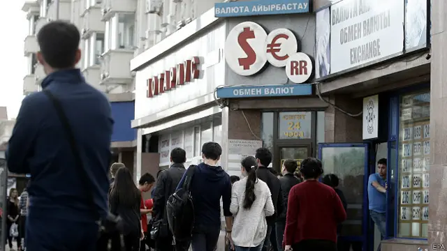 Қозоғистонда ҳам молиявий инқироз бўй кўрсатмоқда