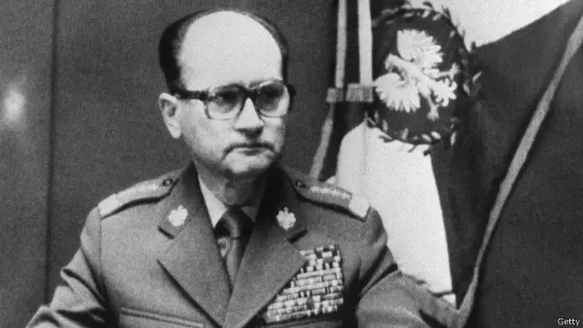 Tướng Jaruzelski ban bố Thiết quân luật ngày 13/12/1981