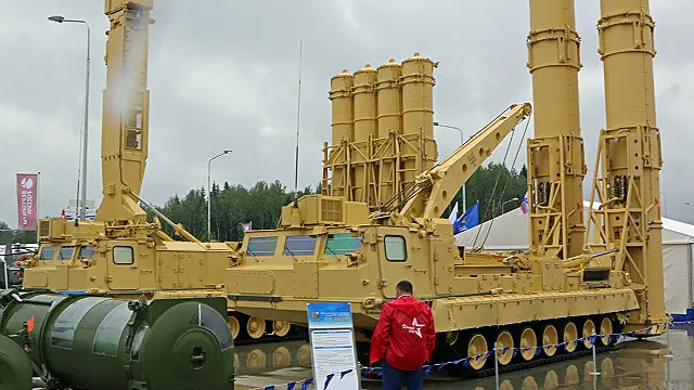 مركبات إطلاق منظومة الدفاع الجوي إس-300