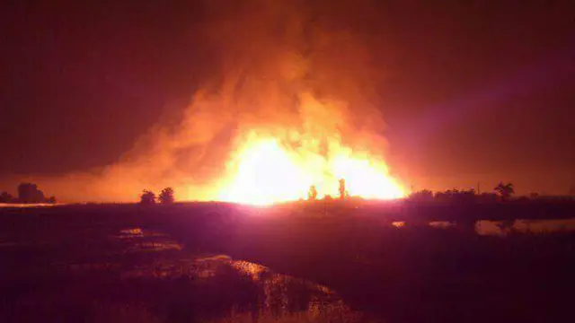 Ёнғин шаҳарнинг узоқ бурчакларида ҳам кўринган