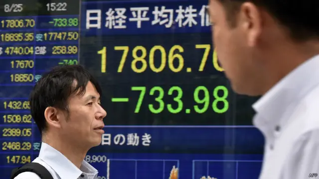 上个月，日本央行采取令市场感到意外决定：从2月16日起，日本央行对商业银行在央行的新增存款将实施0.1%的负利率政策。