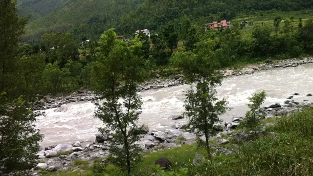 नेपालमा जलश्रोतबाट बिजुली उत्पादन गर्ने अपार सम्भावना रहेको बताइन्छ