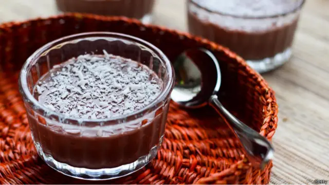 Puding cokelat dapat mendorong semangat astronot yang mulai rindu rumah.