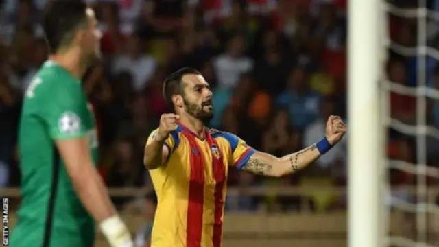 Valencia memastikan tiket ke fase grup Liga Champions setelah mengalahkan AS Monaco 4-3 secara agregat.