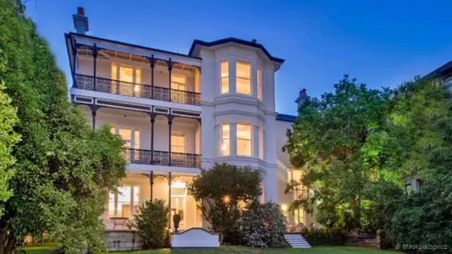 Sebuah kediaman di Distrik Potts Point, Kota Sydney, dihargai jutaan dolar Australia.