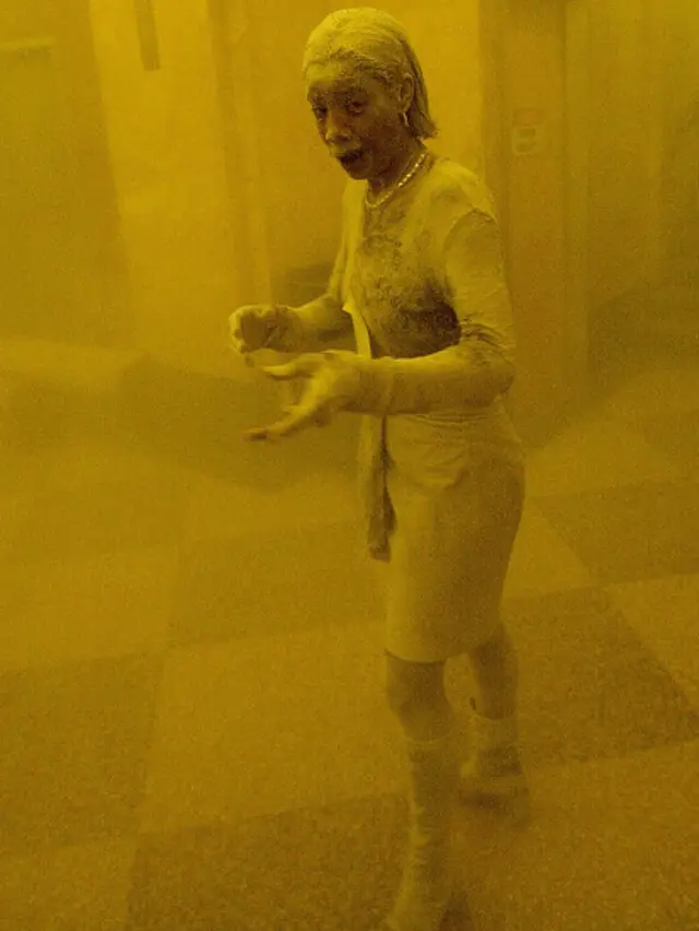 La foto emblemática de la dama del polvo