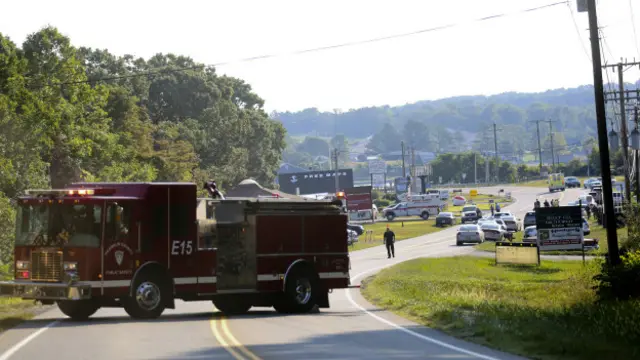 د امريکا په ويرجينيا ايالت کې يوه وسله وال د ژوندۍ تلويزيوني خپروني پر مهال خبريال او فلم اخيستونکی وژلي دي
