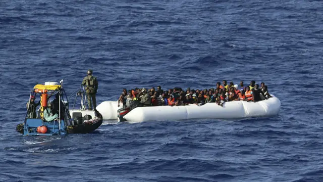 ایک مقامی شخص کے مطابق ان کشتیوں میں سوار تارکین وطن کا تعلق شام، بنگلہ دیش اور زیرِ صحارا کے ممالک سے ہے