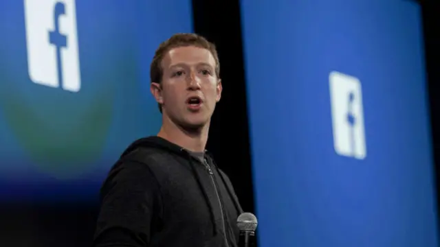 ෆේස්බුක් නිර්මාතෘ මාර්ක් සකර්බර්ග්