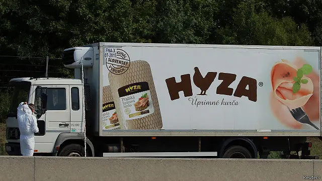  ہنگری میں پولیس کا کہنا ہے کہ پولیس کا کہنا ہے کہ اس نے آسٹریا میں ایک ٹرک سے 71 تارکینِ وطن کی لاشوں کی برآمدگی کے معاملے میں چار افراد کو حراست میں لیا ہے