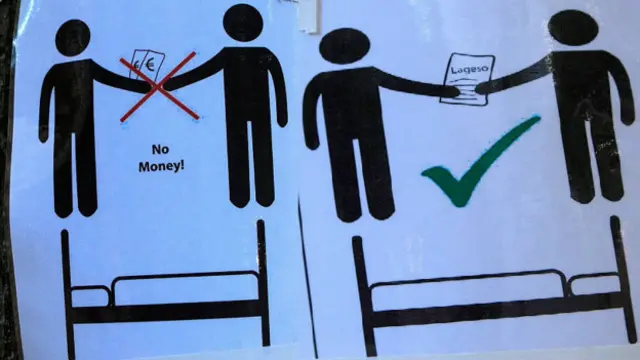 Плакаты для просителей убежища в Германии