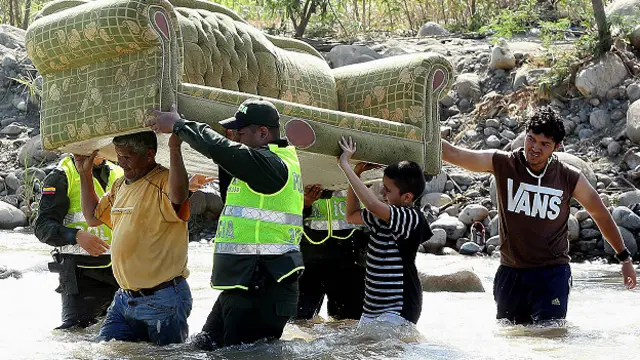 colombianos, frontera 