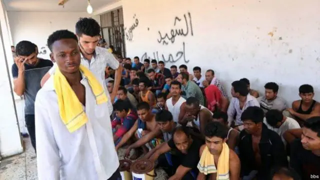 بسیاری از مهاجران از کشورهای خاورمیانه و آفریقا از طریق لیبی راهی اروپا می‌شوند