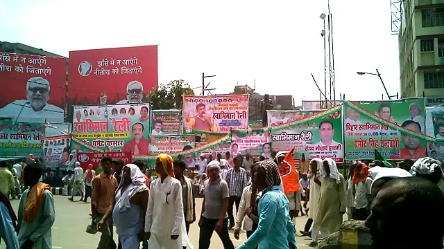 بہار کے انتخابات میں سوشل میڈیا کا دونوں اہم اتحاد استعمال کرتی نظر آ رہی ہیں